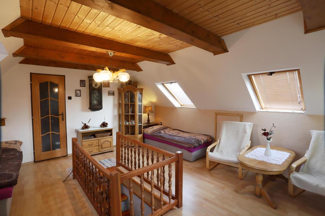 Chalupa U studánky Rokytnice nad Jizerou Exterior foto
